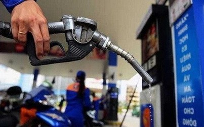 Giá xăng dầu tăng mạnh, Bộ Công Thương yêu cầu giám sát việc kinh doanh, đảm bảo nguồn cung cuối năm