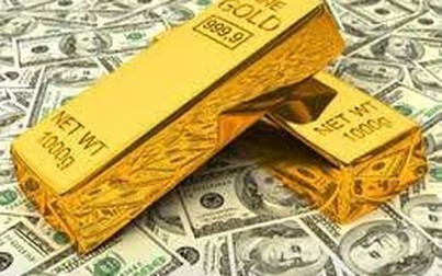 Giá vàng tăng hàng tuần khi đồng USD sụt giảm trước nguy cơ lạm phát