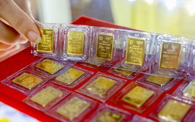 Giá vàng đột ngột giảm hơn 2 triệu đồng/lượng