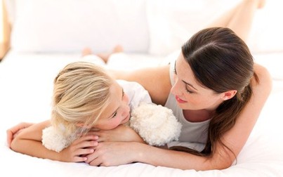 5 lời khuyên mẹ nên tâm sự cùng con gái mỗi ngày