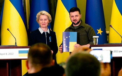 Ukraina hoàn thành bước đầu tiên để gia nhập EU