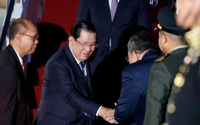 Thủ tướng Campuchia Hun Sen dương tính với Covid-19 sau cuộc gặp với các nhà lãnh đạo thế giới và ASEAN