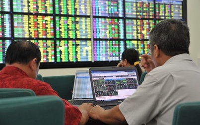 Cổ phiếu chứng khoán phục hồi, VN-Index lấy lại sắc xanh