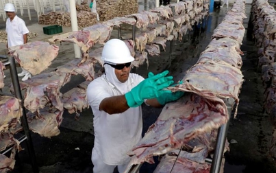 Trung Quốc tạm dừng nhập khẩu thịt bò của Brazil