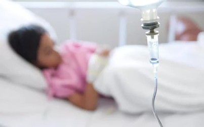 Cách chăm sóc trẻ bị sốt xuất huyết tại nhà