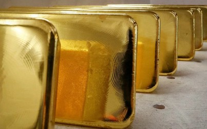 EU đồng ý lệnh cấm vận vàng của Nga, đóng băng tài sản của Sberbank