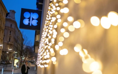 OPEC + đồng ý cắt giảm sản lượng để vực dậy giá dầu