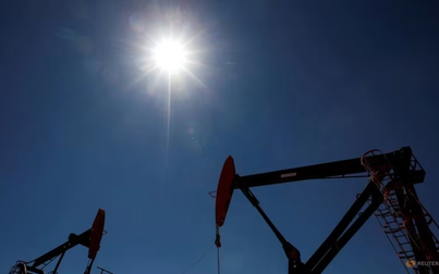 Giá dầu ít thay đổi khi mối lo ngại về nguồn cung ở Trung Đông giảm bớt