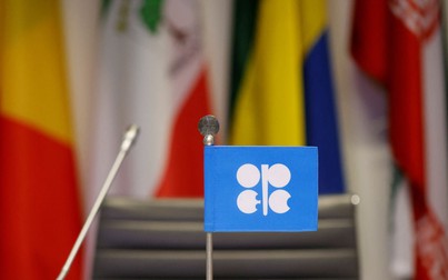 Giá dầu thô giảm có dẫn đến việc OPEC+ cắt giảm sâu hơn?