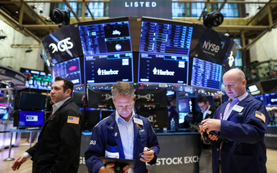 Chứng khoán Mỹ tiếp tục thăng hoa, Dow Jones vọt hơn 200 điểm
