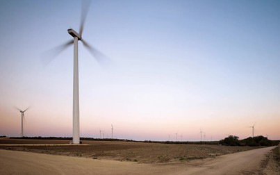 Sự thúc đẩy năng lượng sạch của phương Tây: Quá muộn?