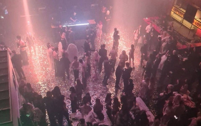 Bữa tiệc 'gần như khỏa thân' ở Moscow khiến nước Nga nổi sóng
