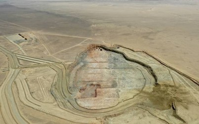 Saudi công bố vừa phát hiện mỏ vàng khủng dài cả trăm km trong sa mạc