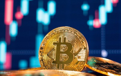 Bitcoin bất ngờ giảm trở lại khu vực 21.000 USD