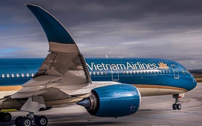 HOSE lưu ý khả năng hủy niêm yết cổ phiếu của Vietnam Airlines