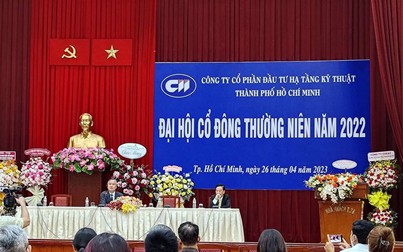 Đại hội bất thành, lãnh đạo CII vẫn tham gia thảo luận với cổ đông