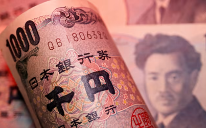 Đồng yên giảm xuống mức thấp nhất trong hơn 14 năm so với đồng euro