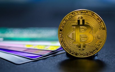 Bitcoin giảm về dưới mốc 28.000 USD