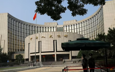 Trung Quốc giữ lãi suất, bổ sung thêm thanh khoản khi phục hồi gặp khó khăn