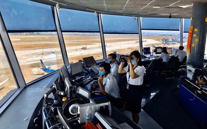 Siết hoạt động không lưu sau vụ hai máy bay suýt va nhau ở sân bay Nội Bài
