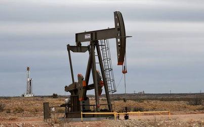 Giá dầu tăng cao sau khi IEA dự báo OPEC+ quyết định cắt giảm sản lượng
