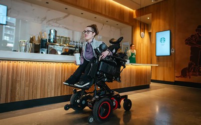 Starbucks mở quán cà phê đầu tiên cho người khuyết tật