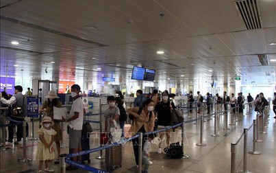 Chậm chuyến giảm, sân bay Tân Sơn Nhất bớt áp lực