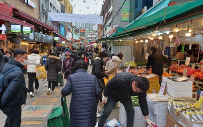 Người Hàn Quốc sốc vì giá thực phẩm dịp Tết tăng vọt