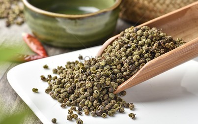 Giá tiêu hôm nay 4/5: Lập đỉnh 101.000 đồng/kg