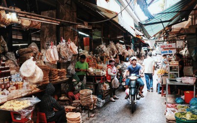 Chợ Tết miền Trung giữa Sài Gòn