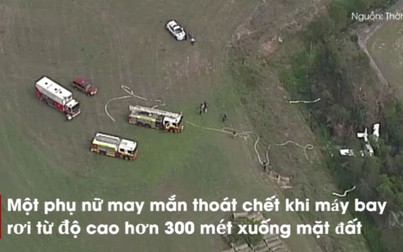 Một phụ nữ thoát chết khi máy bay rơi từ độ cao hơn 300 mét xuống mặt đất
