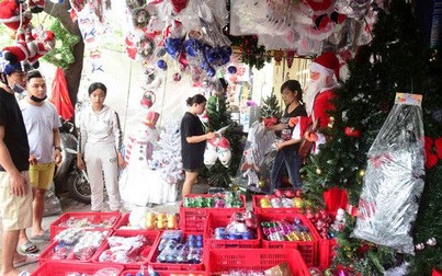 Hàng Việt chiếm ưu thế trên thị trường đồ trang trí Giáng sinh năm nay