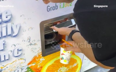 Bạn có biết ở Singapore có máy tự động bán nước cam tươi?