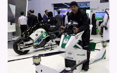 Cảnh sát Dubai mua mô tô bay để tuần tra