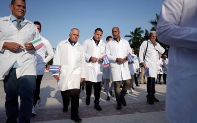 Cuba cử đoàn bác sĩ đến Italy giúp chống dịch COVID-19