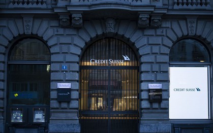Credit Suisse, gã khổng lồ ngân hàng Thụy Sĩ chấm dứt 167 năm tồn tại