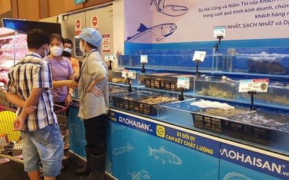 Nhiều loại hải sản tại TP.HCM tăng giá chóng mặt