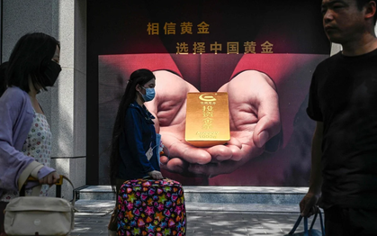 Người Trung Quốc tăng mua vàng khi đồng Nhân dân tệ suy yếu