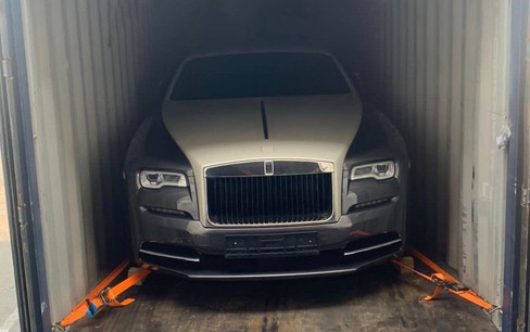 Rolls-Royce Wraith Eagle VIII cập bến Việt Nam