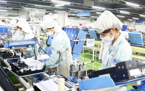 Xuất nhập khẩu hướng tới mốc kỷ lục 700 tỷ USD