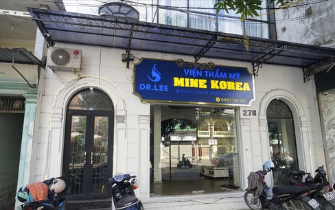 Nhiều cơ sở làm đẹp gắn biển 'Thẩm mỹ viện' khiến người dân nhầm lẫn