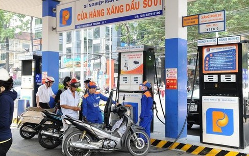 Dòng vốn tín dụng sẽ được đổ thêm vào lĩnh vực xăng dầu vào dịp cuối năm