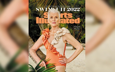 Maye Musk - người mẫu trang bìa Sports Illustrated Swimsuit lớn tuổi nhất