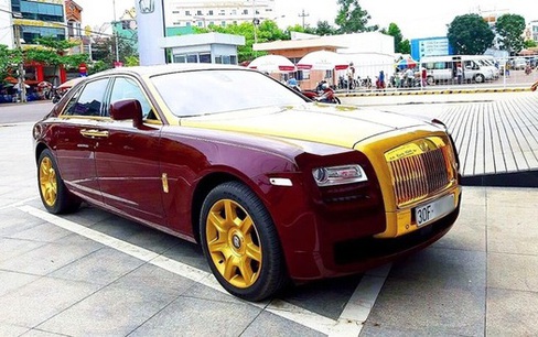 Trước Trịnh Văn Quyết, đại gia nào lâm nạn với 'lời nguyền Rolls-Royce'?