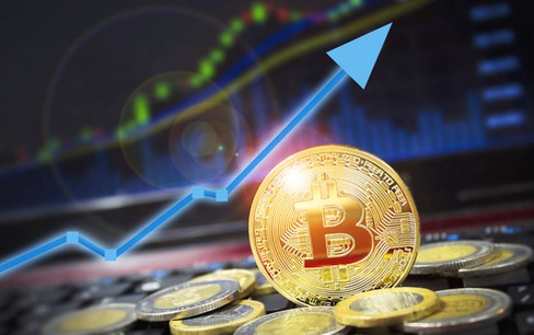Bitcoin tăng vọt, tiến sát ngưỡng 24.000 USD