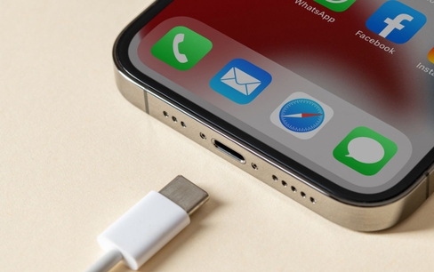 Người dùng được gì khi iPhone dùng cổng USB-C?