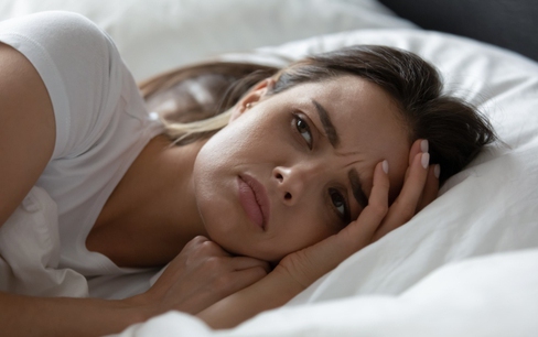Chuyên gia bật mí cách vượt qua thời kỳ mãn kinh