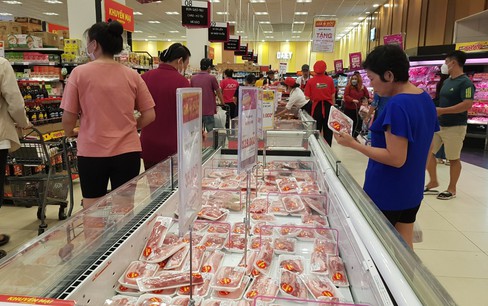 Giá thịt heo tại các siêu thị ở TP.HCM giảm mạnh