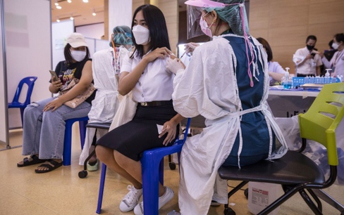 Thái Lan chi 13 tỷ USD trong 3 năm để chống lại đại dịch Covid-19