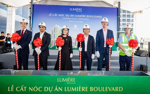Masterise Homes chính thức cất nóc LUMIÈRE Boulevard